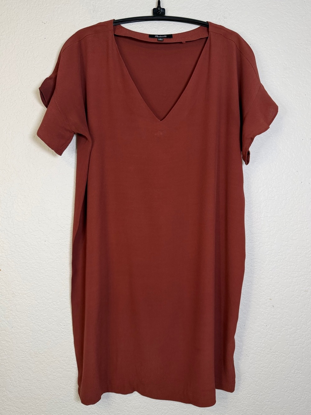 Madewell Flutter Short Sleeve V-Neck Shift Dress in Rust,โ Size M
